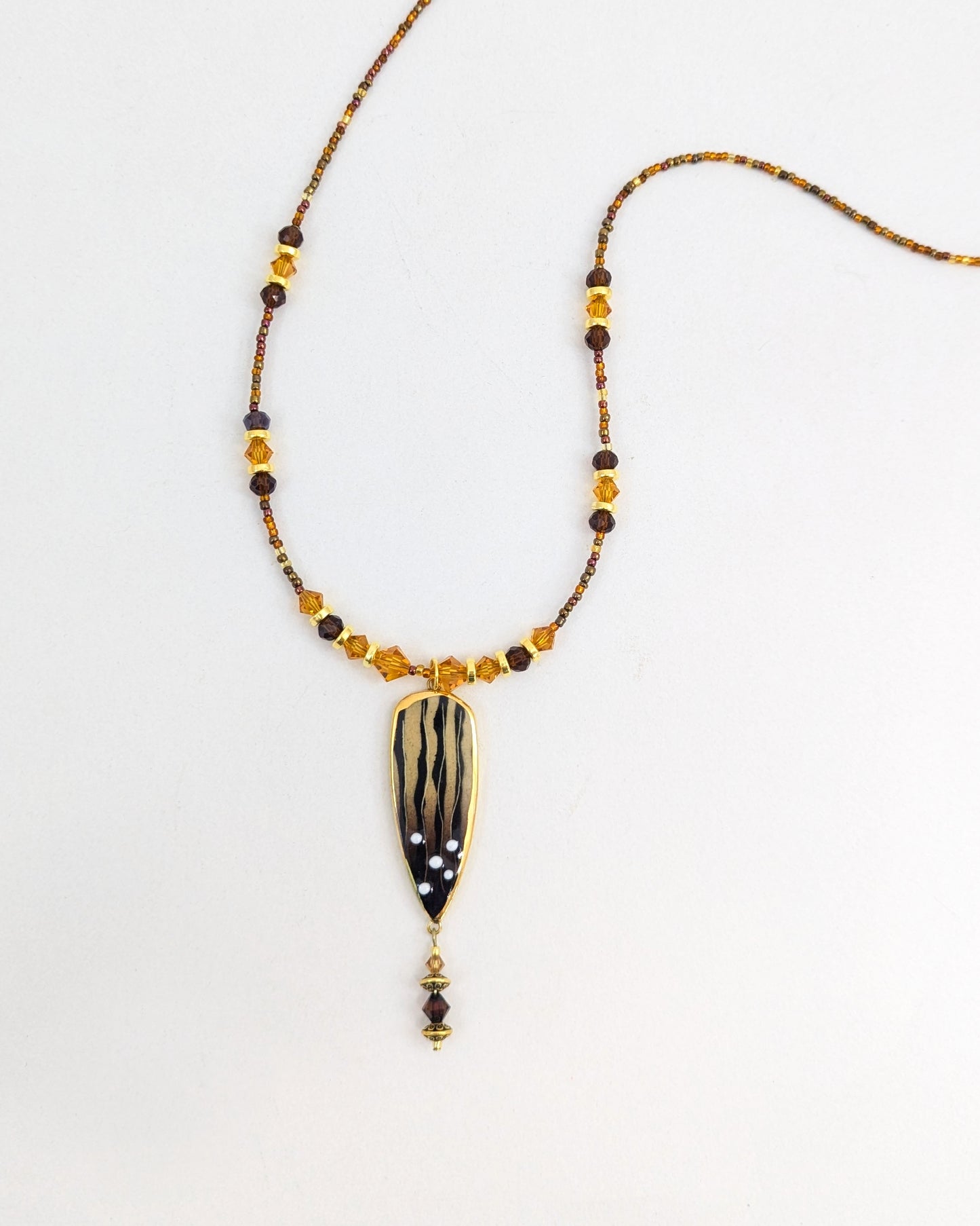 Brown Pointed Necklace