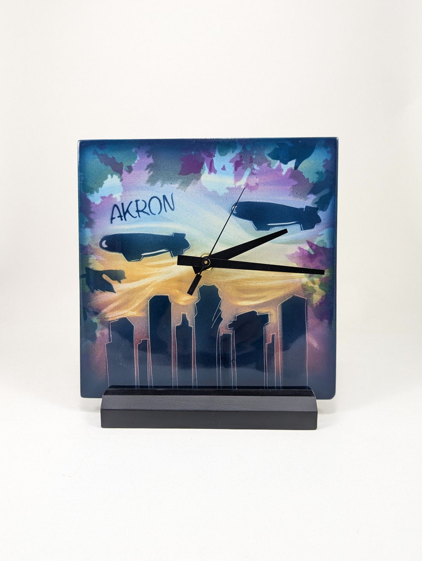 Akron Blimp Clock (tabletop)
